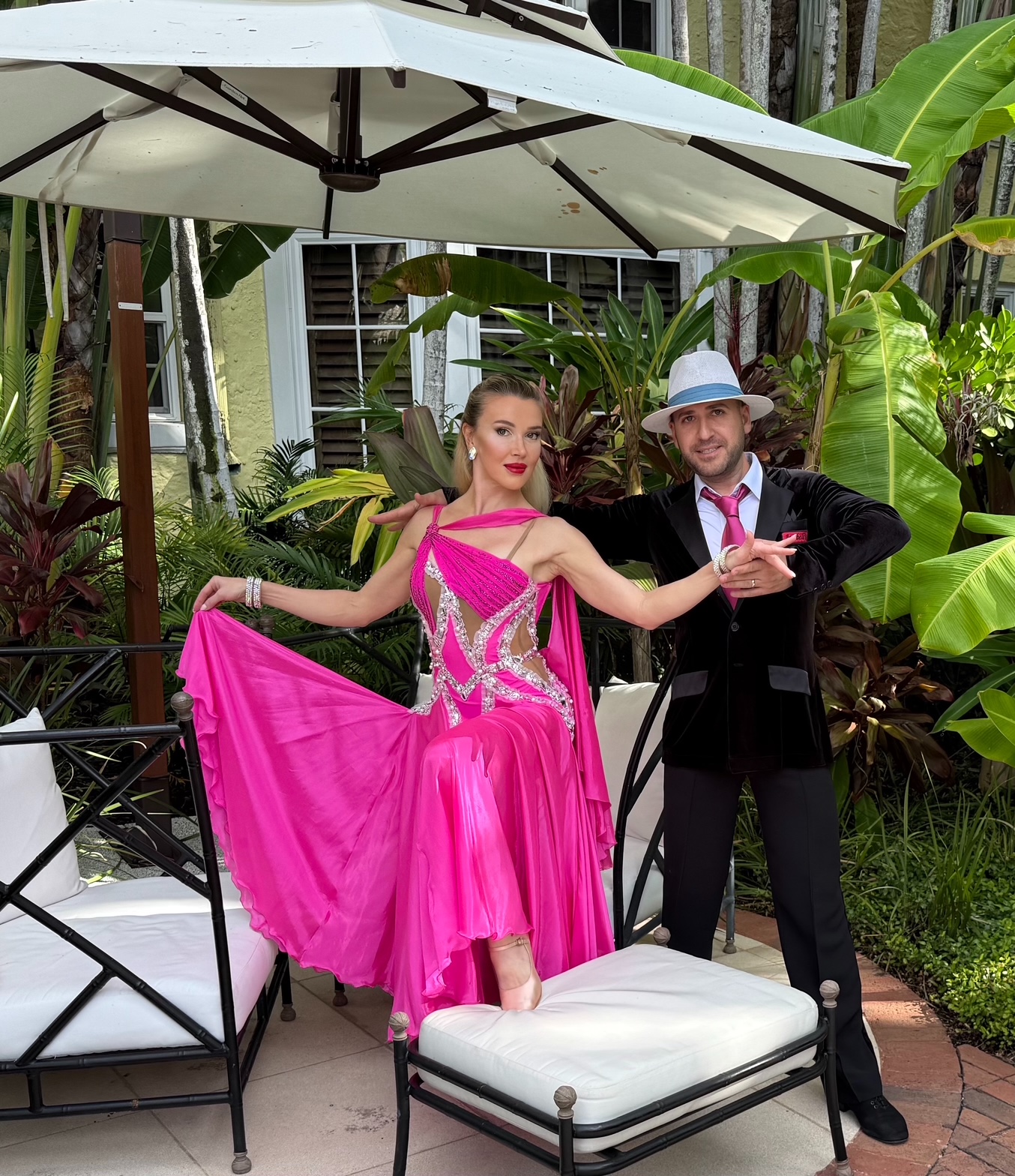 Couple dancing for brain health